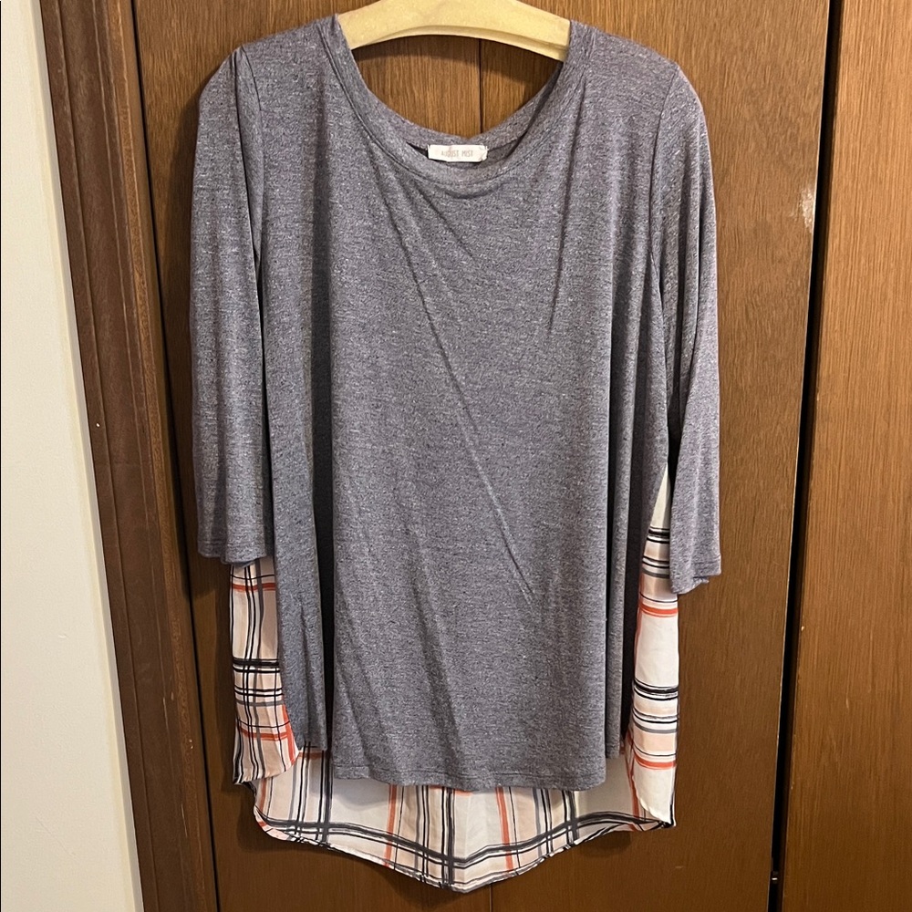 Gray Plaid Accent Women's Top